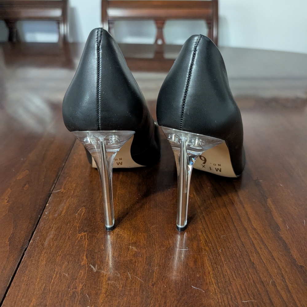 3/$30 Mix No 6 Black And Clear Heels - Picture 4 of 8